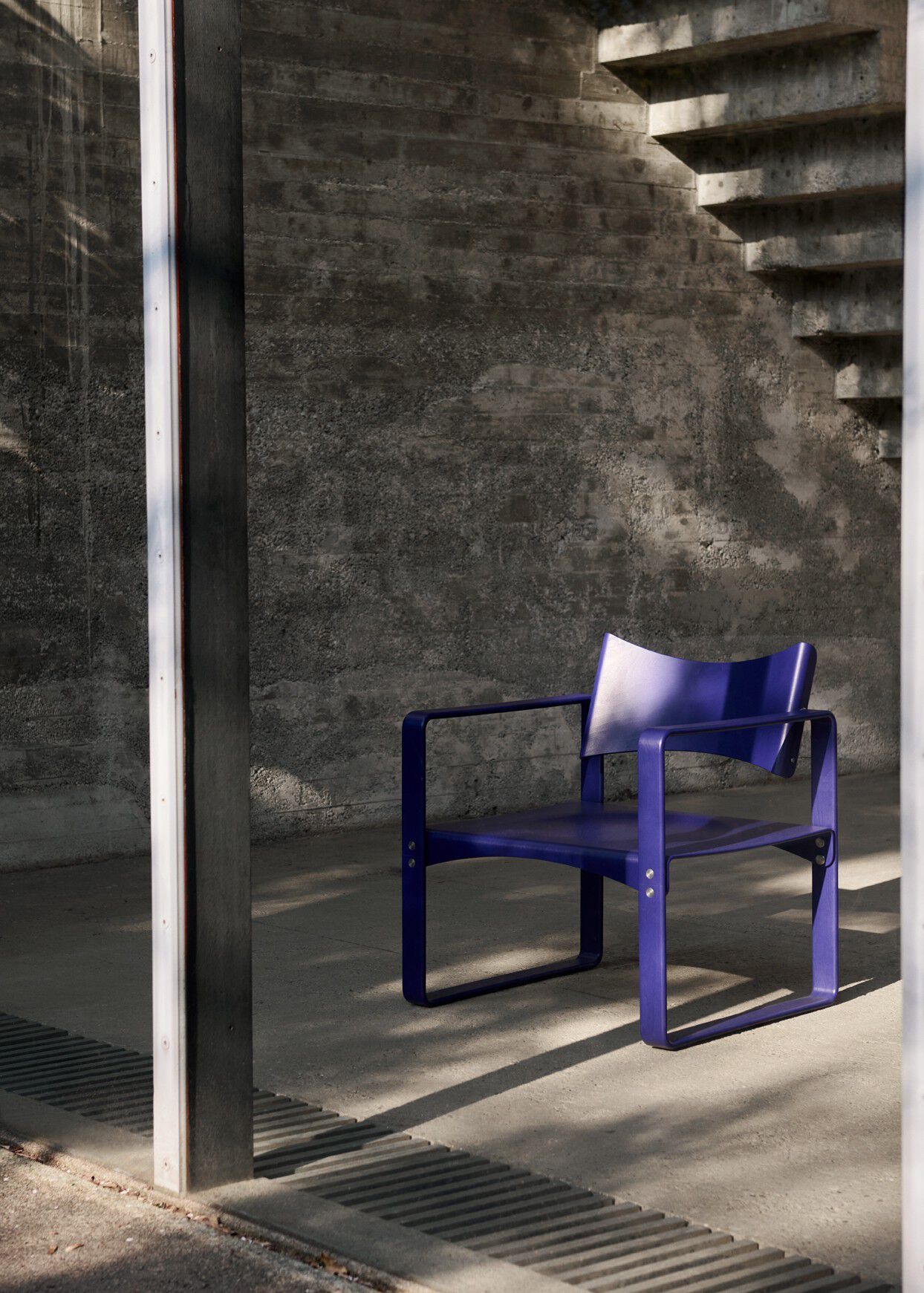 Series 270 F Armchair