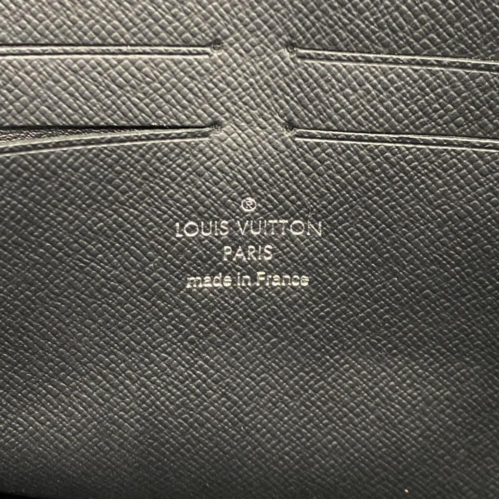 Louis Vuitton Pochette Homme