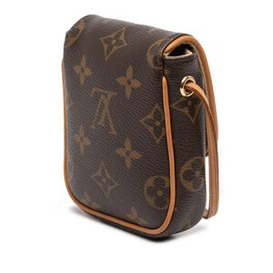 Louis Vuitton Shoulder Bags