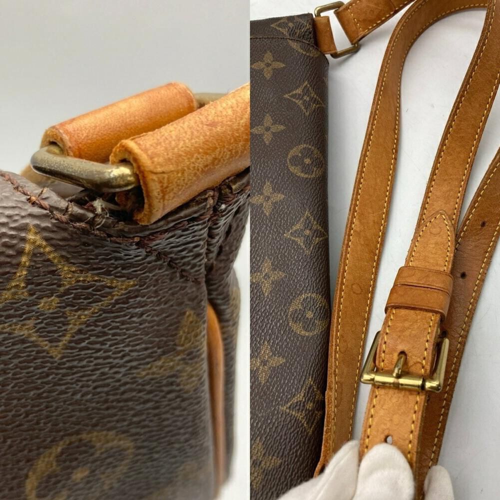 Louis Vuitton Shoulder Bags