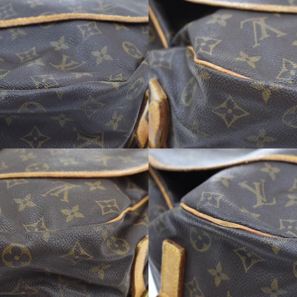 Louis Vuitton Saumur