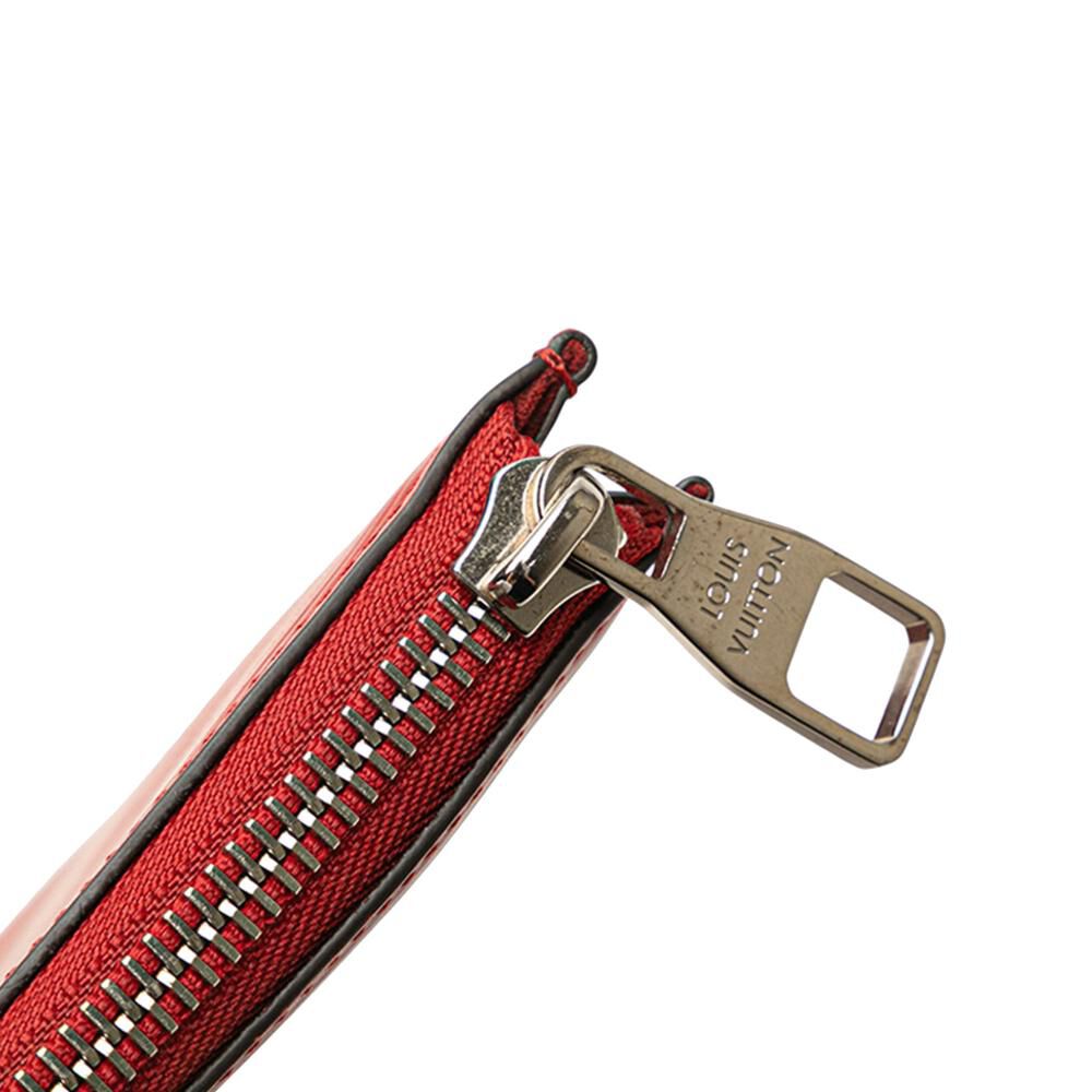 Louis Vuitton Clutch