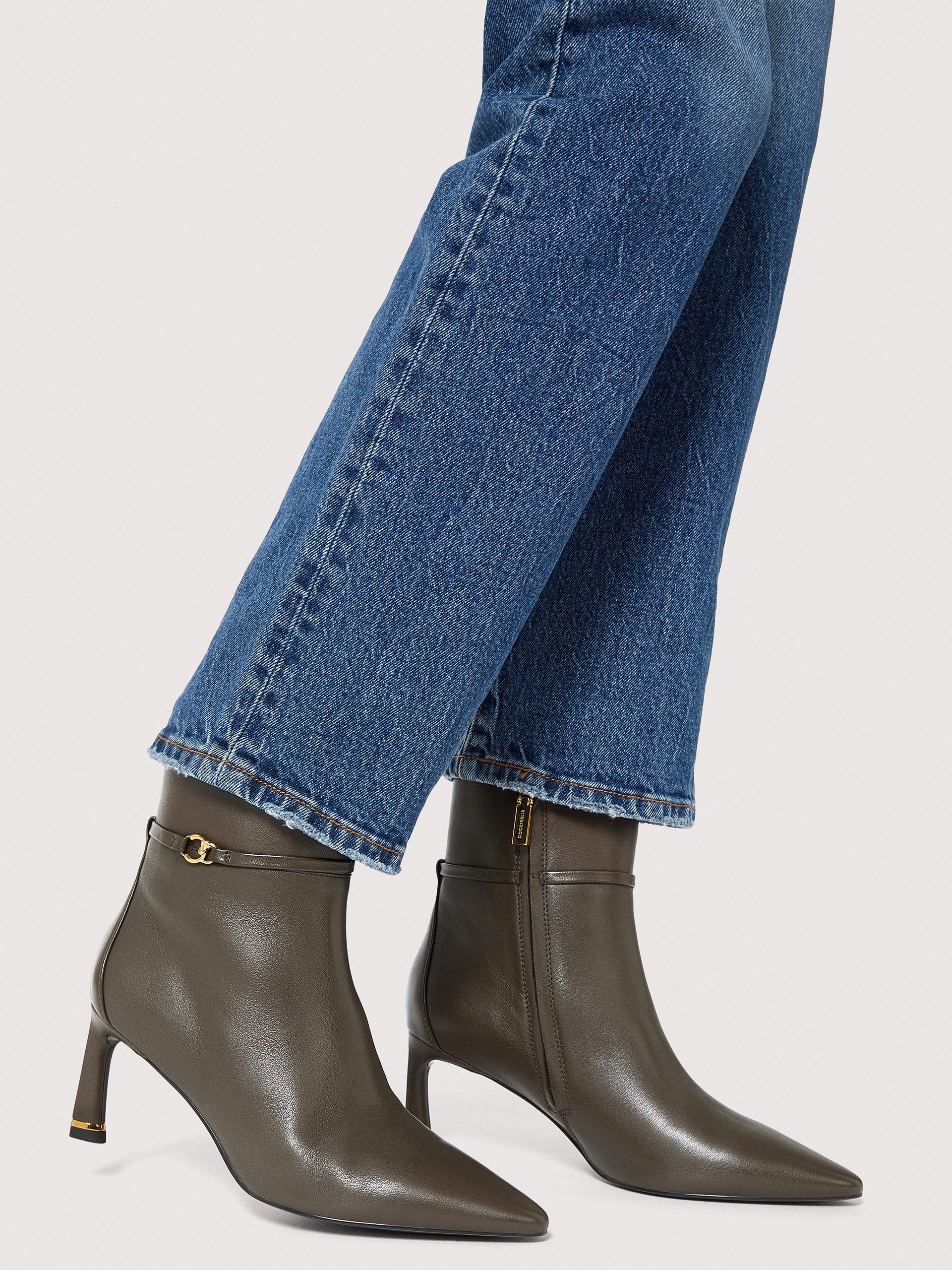 COCCINELLE C-LOOK