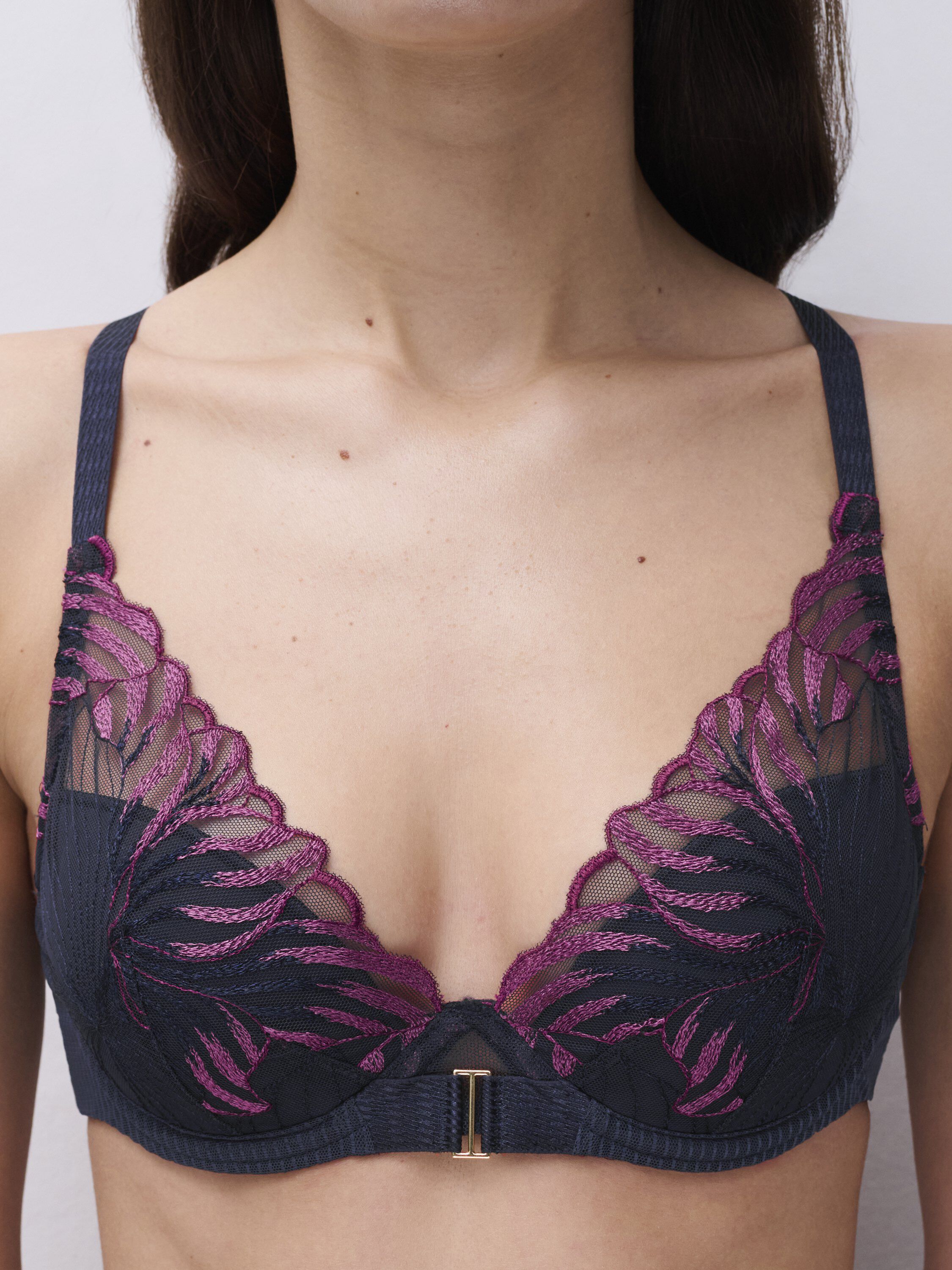 Legend Plunge t-shirt bra