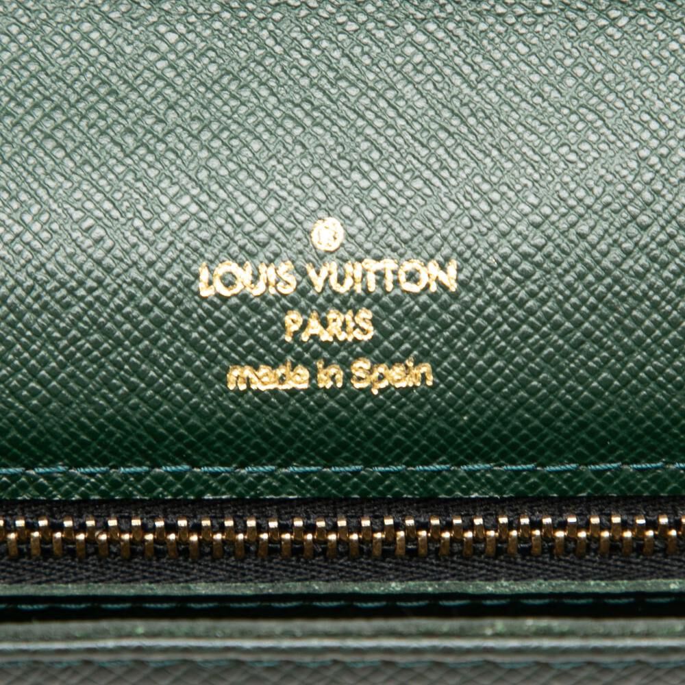 Louis Vuitton Clutch