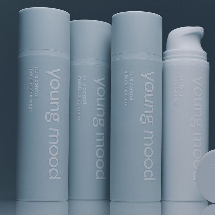 Pure Control Moisturizing Mask