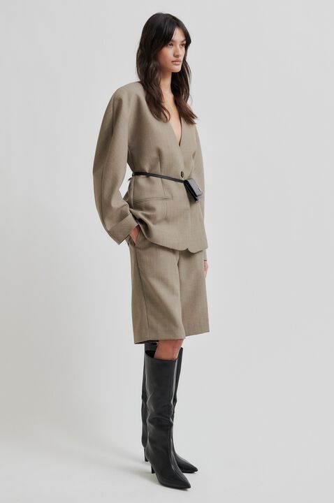 Levelup Tailored Shorts