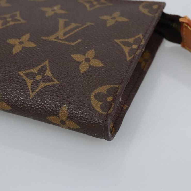 Louis Vuitton Pouch