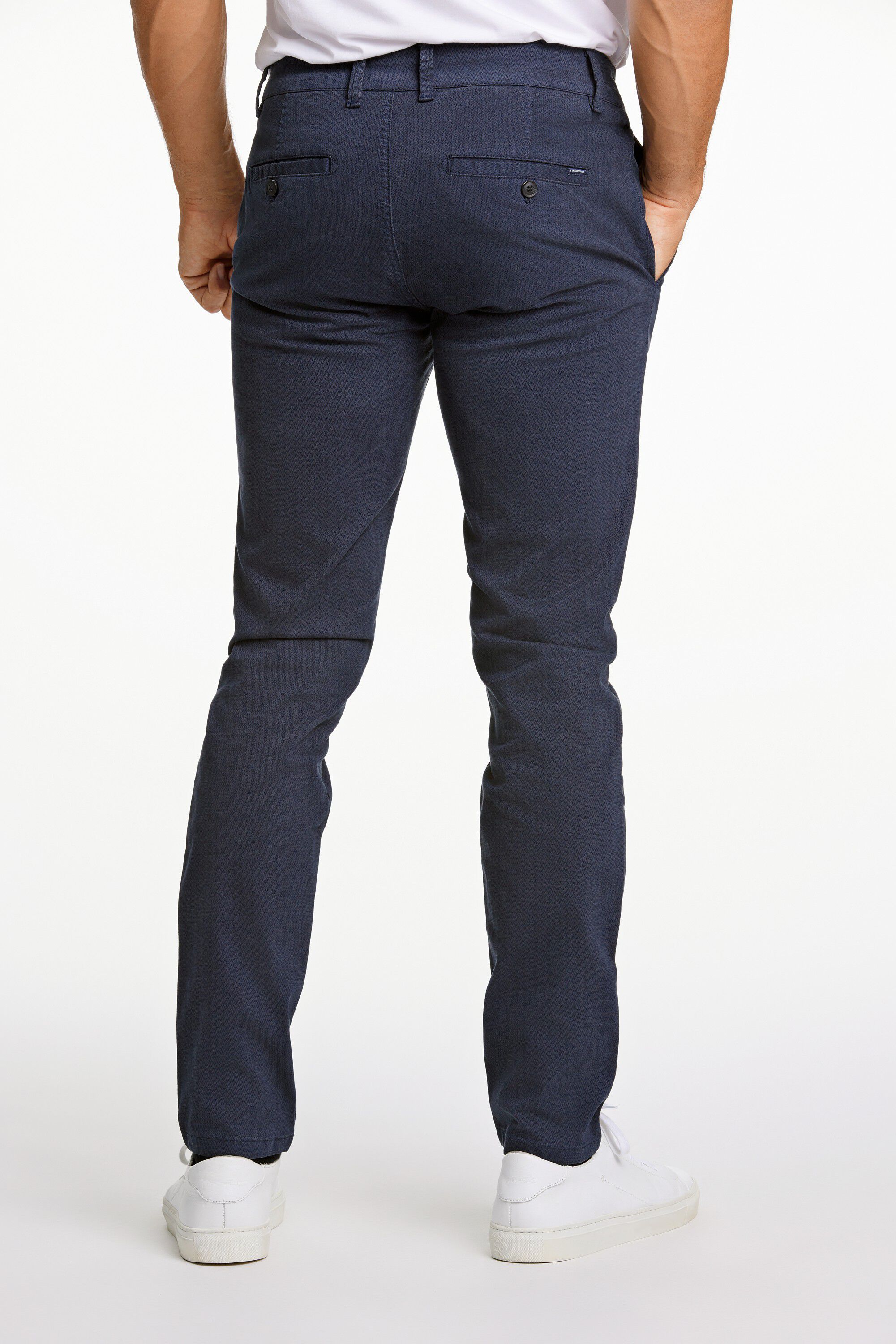 Structure superflex chinos