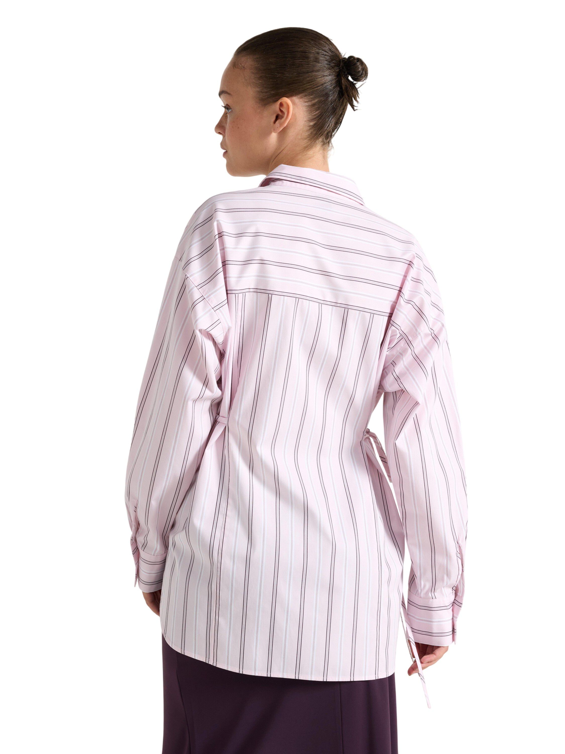 Long striped shirt with button clos