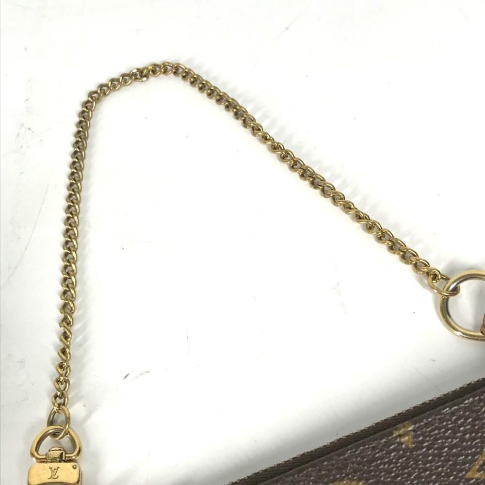 Louis Vuitton Pochette Accessoires