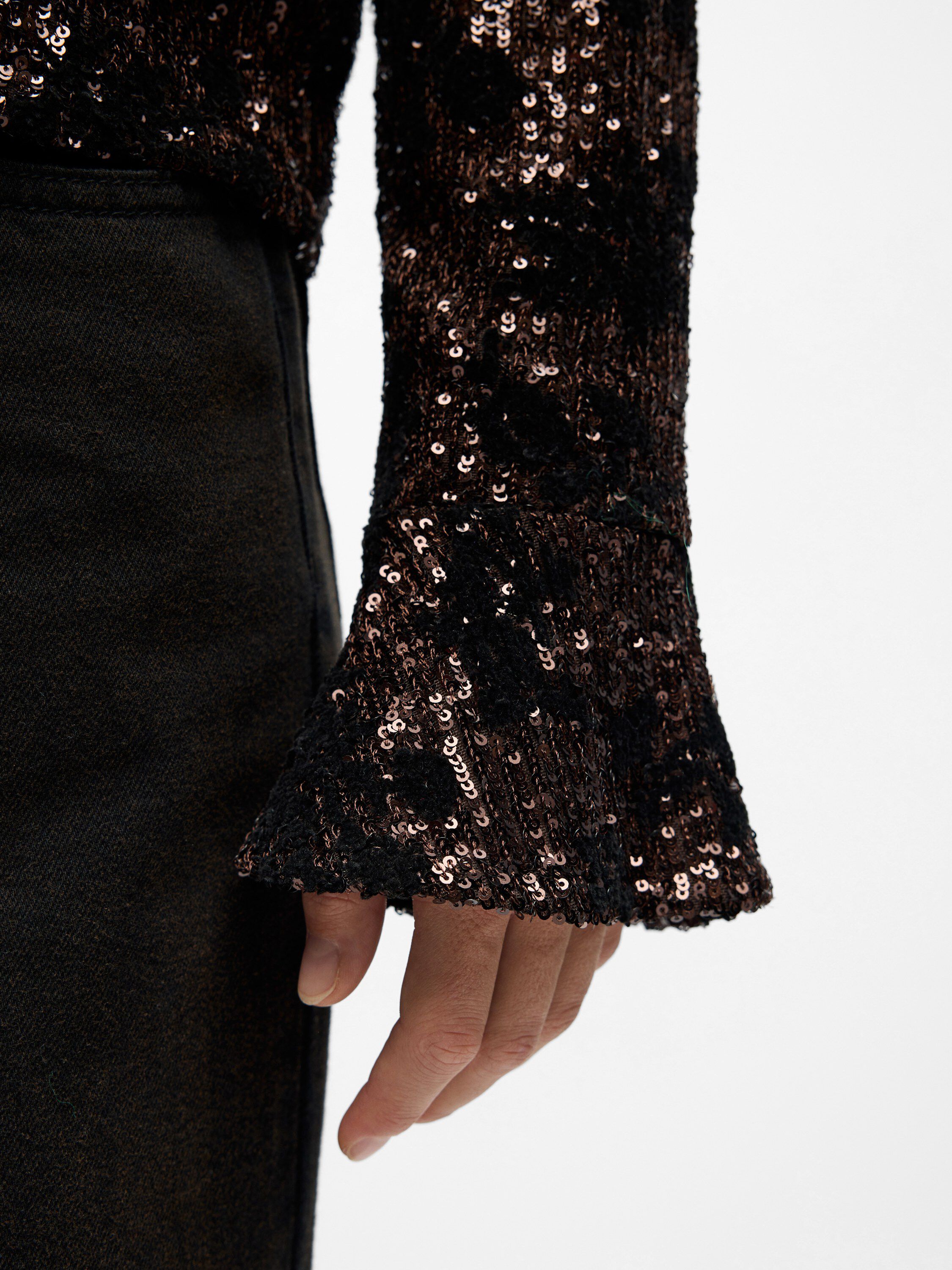 OBJEDEN RE L/S TOP 142