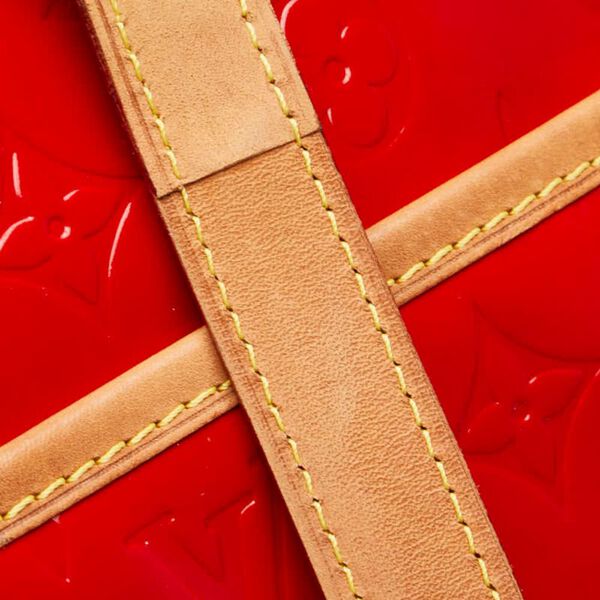 Louis Vuitton Sutton