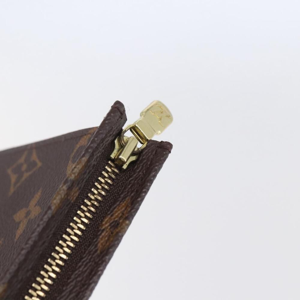 Louis Vuitton Poche Toilette