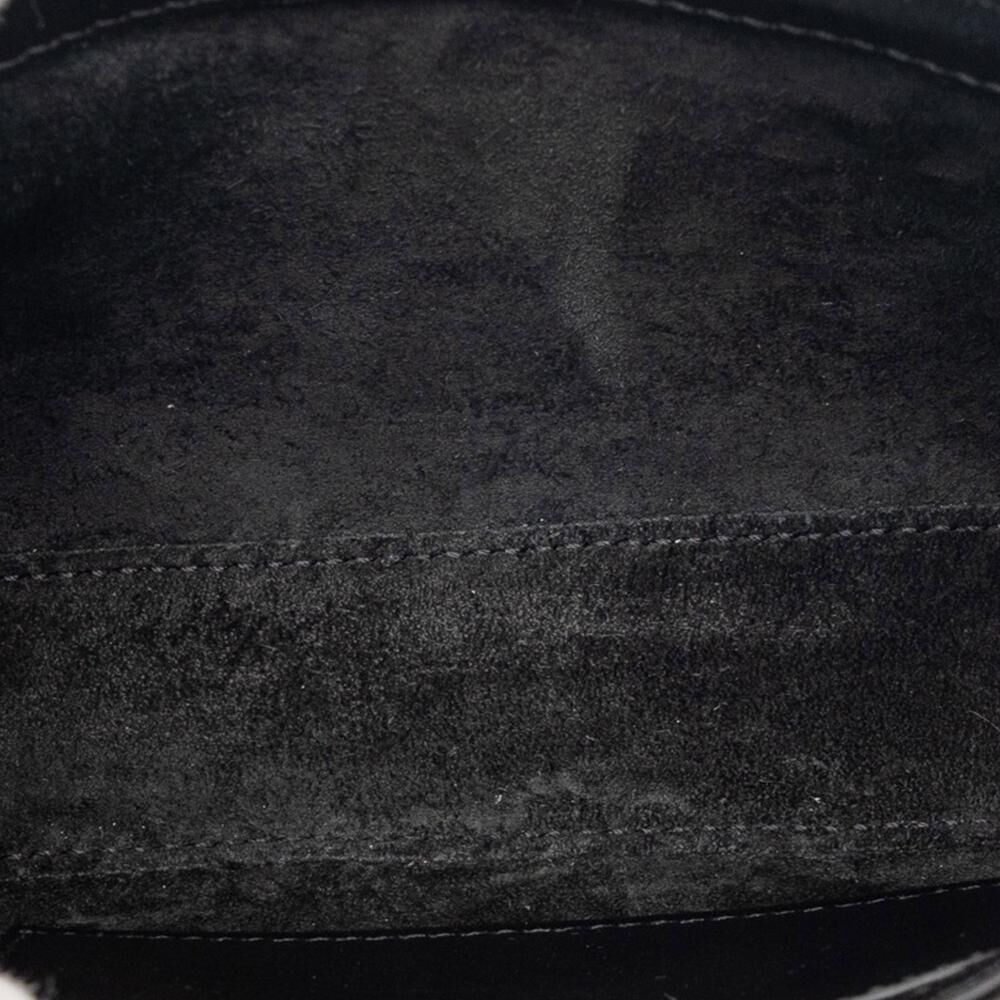Yves Saint Laurent Shoulder Bag
