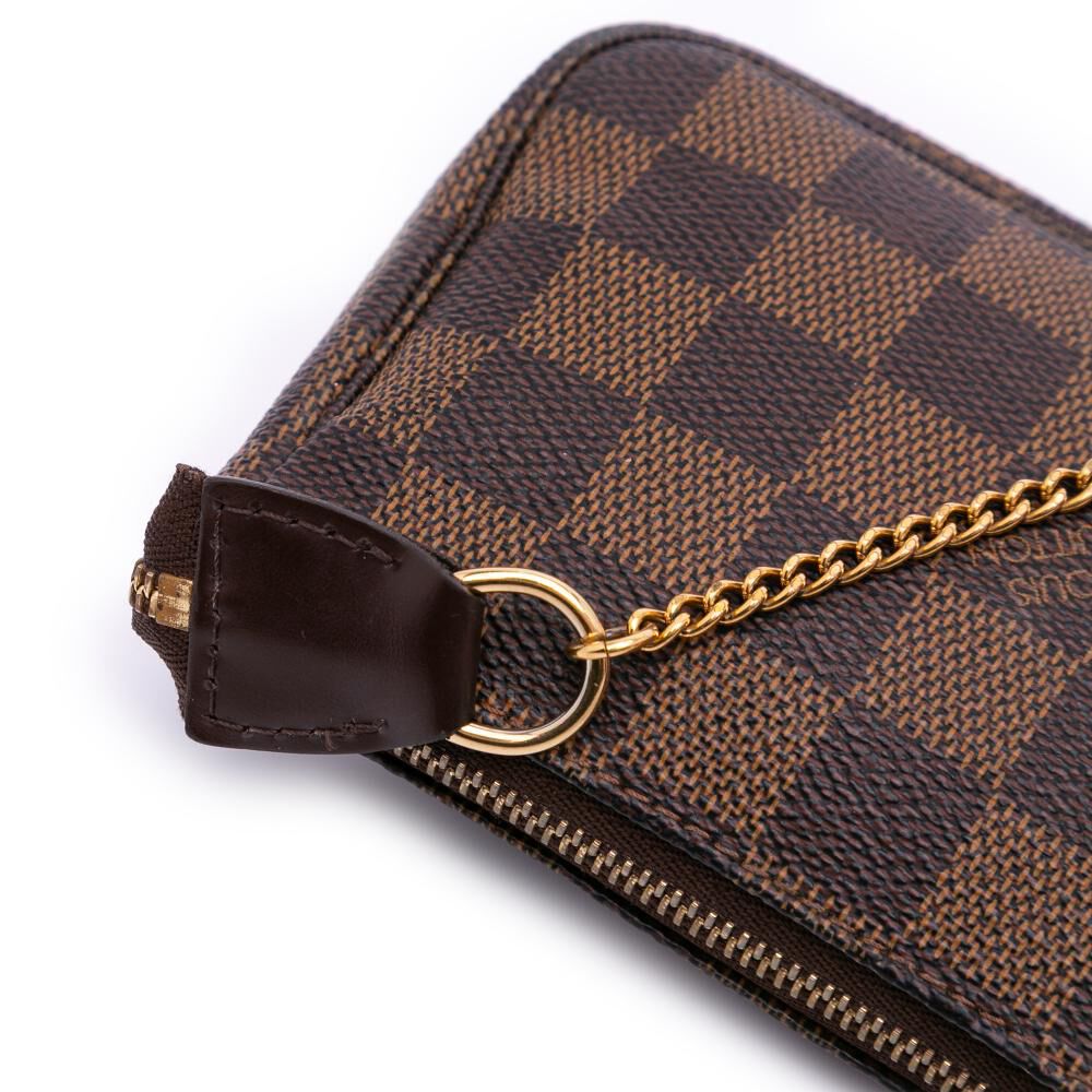 Louis Vuitton Pochette Accessoires