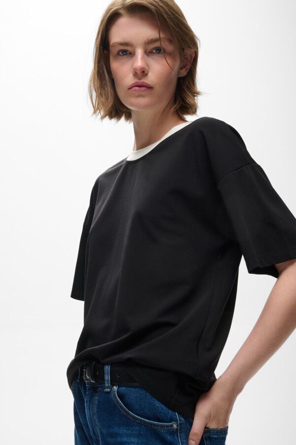 LuxaiIW Tshirt