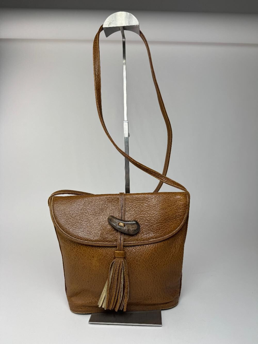 Yves Saint Laurent Shoulder Bag