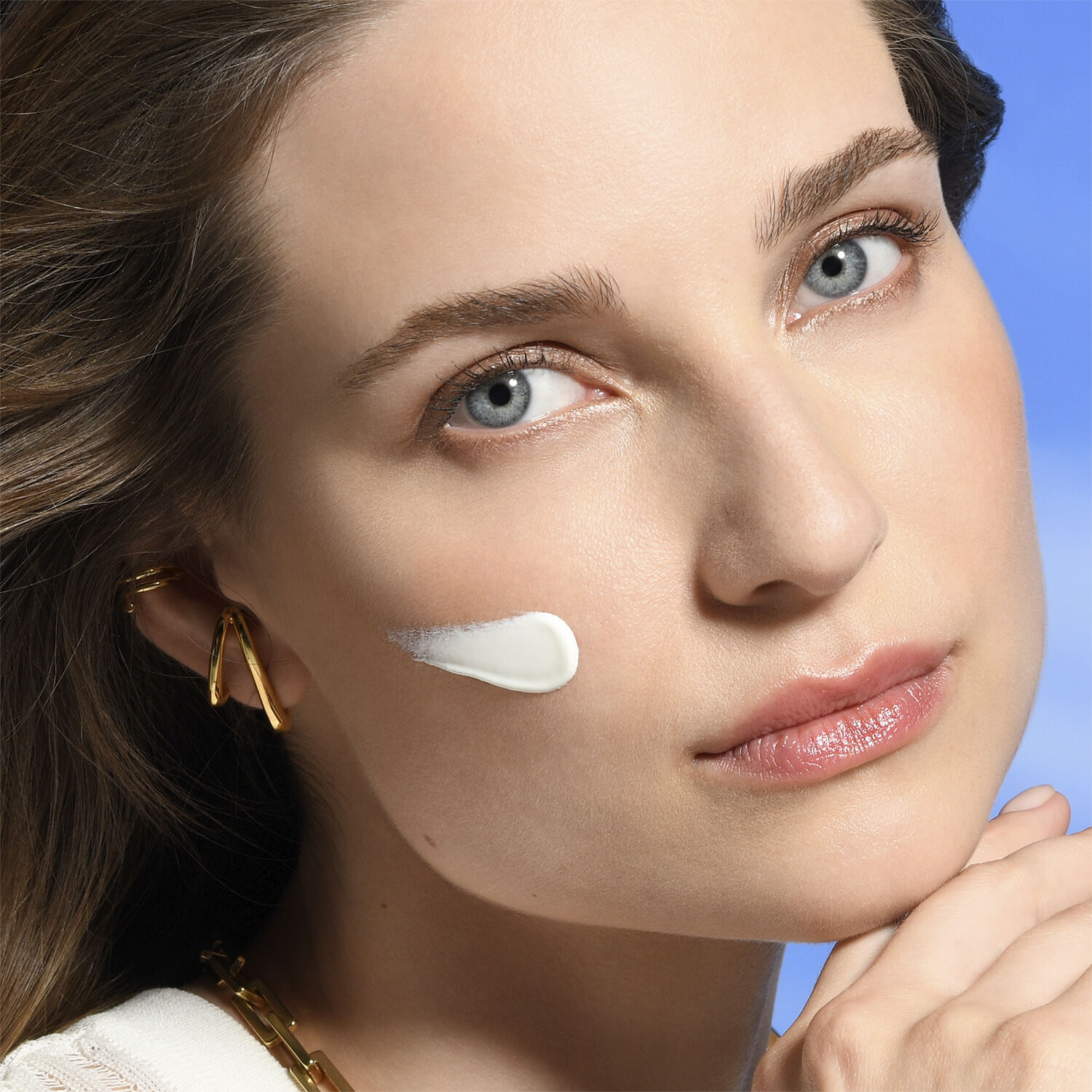 UV Defense Protective Hydrating Fluid SPF50+