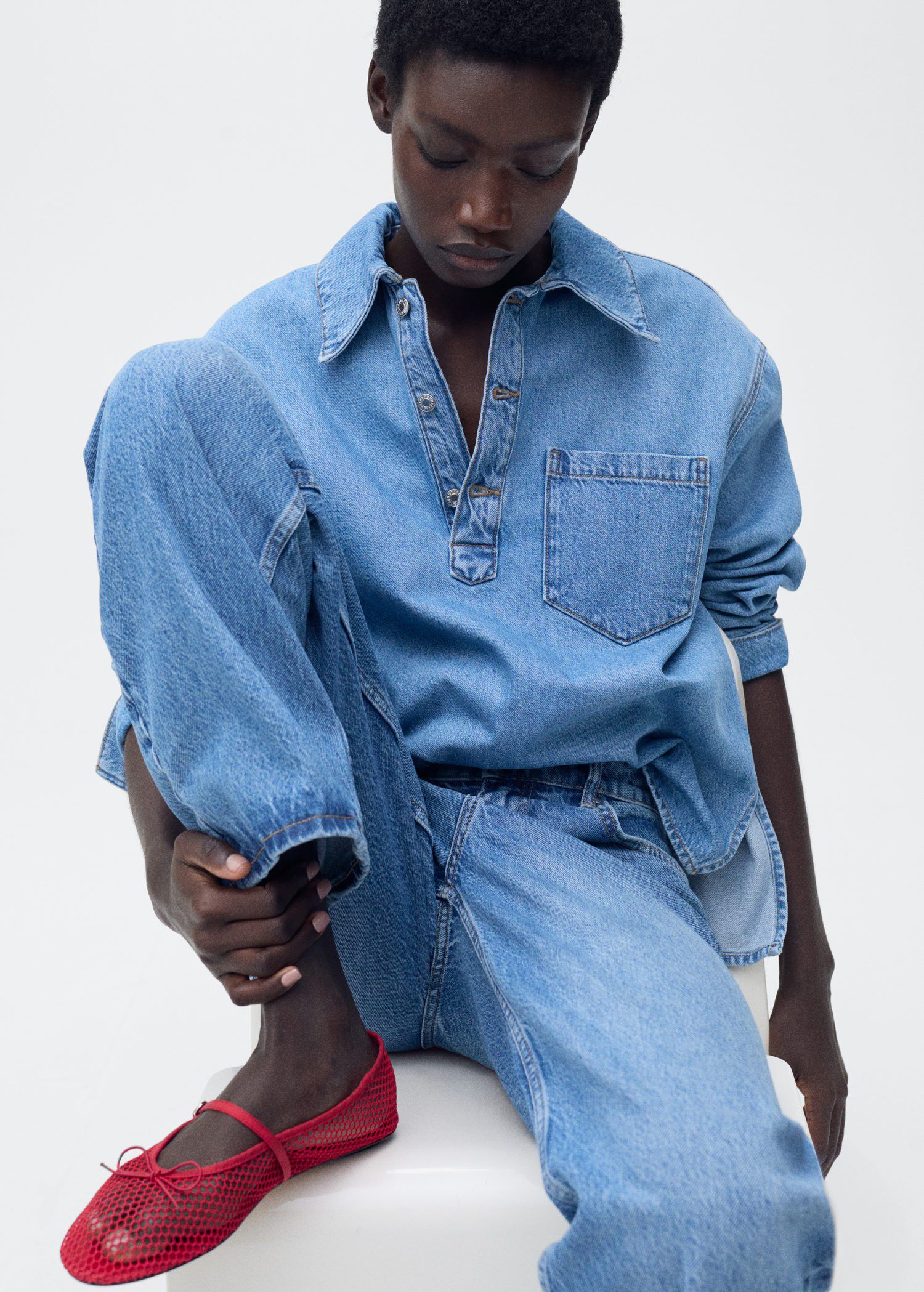 Mesh ballet flats with strap and bu