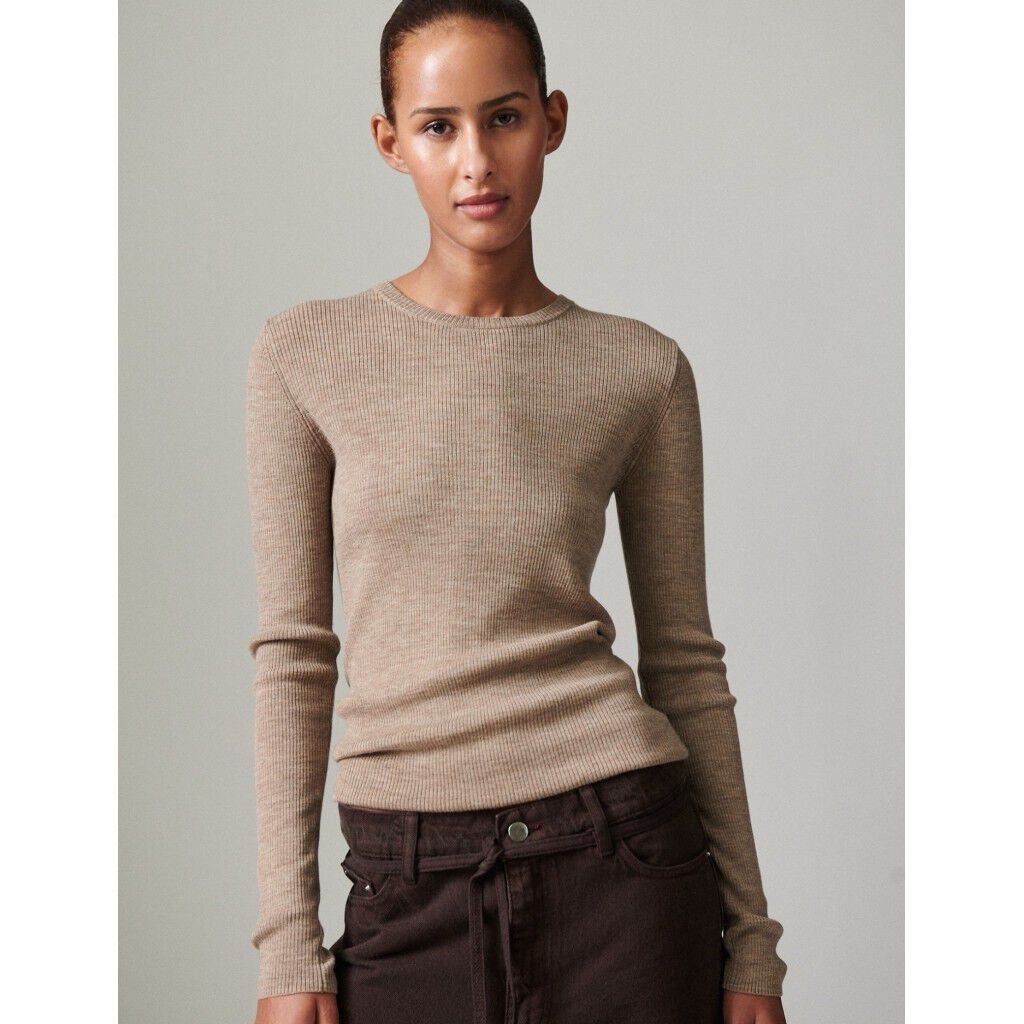 Mariana - Daily Elements