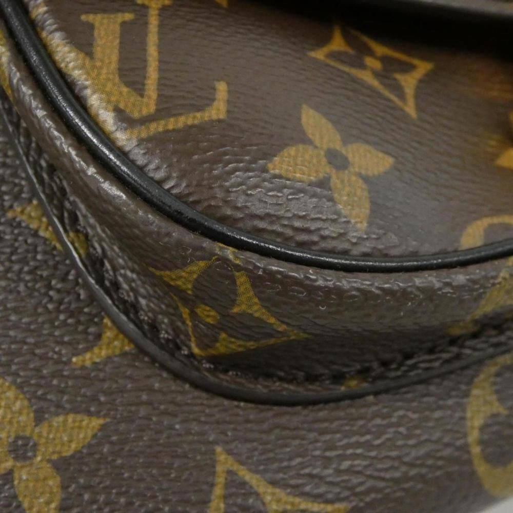 Louis Vuitton Shoulder Bags