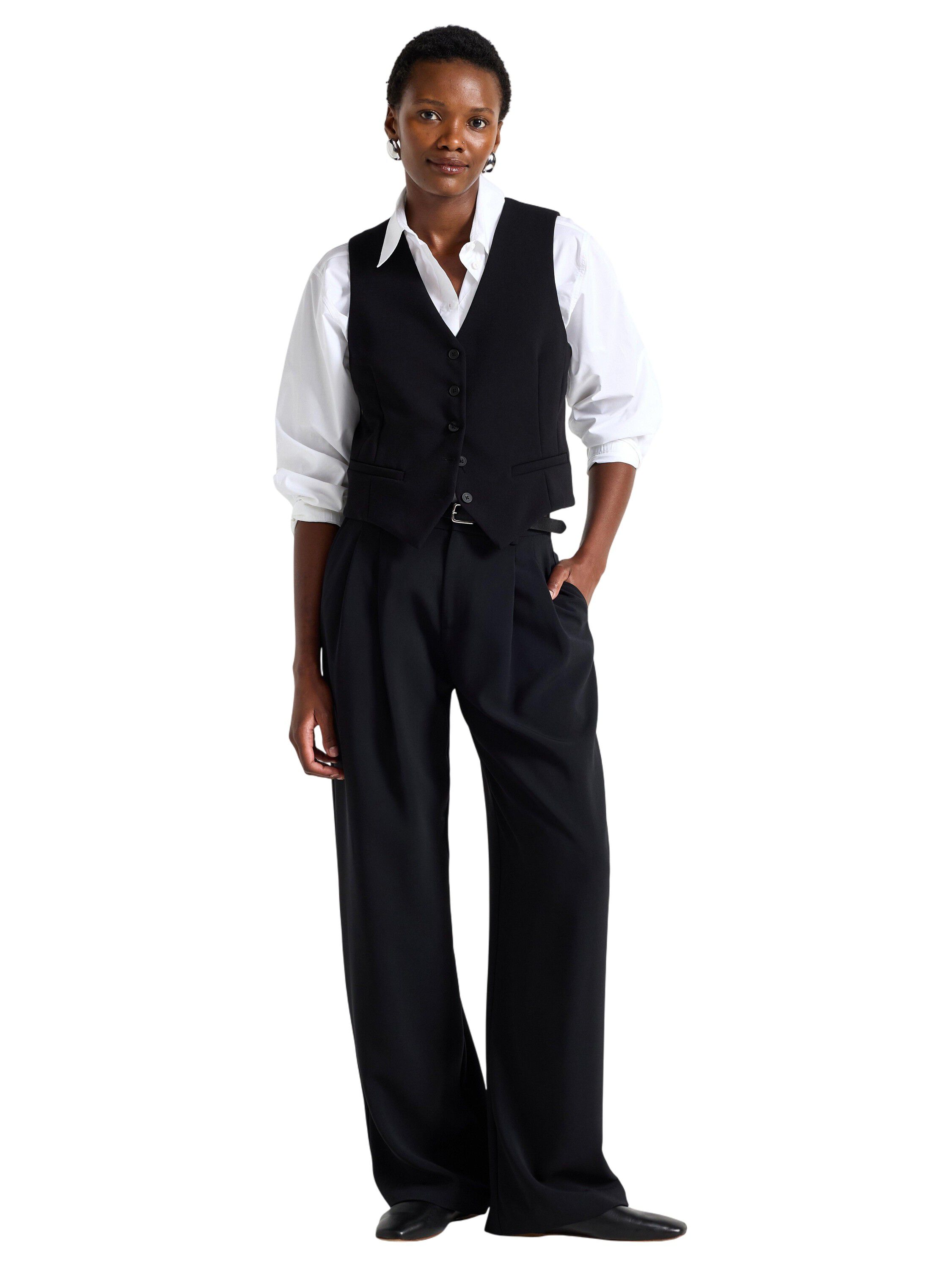 Klassisk vest med knaplukning foran