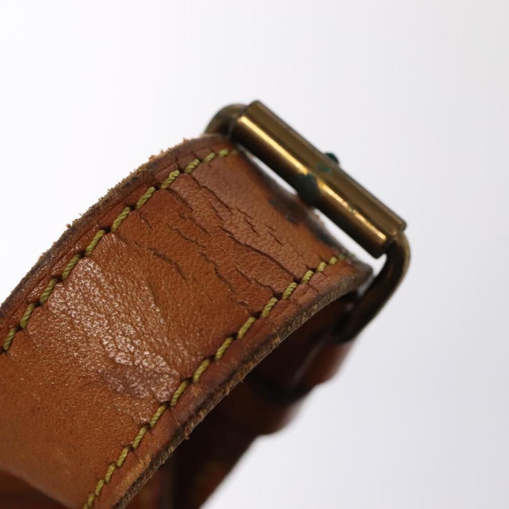 Louis Vuitton Saumur