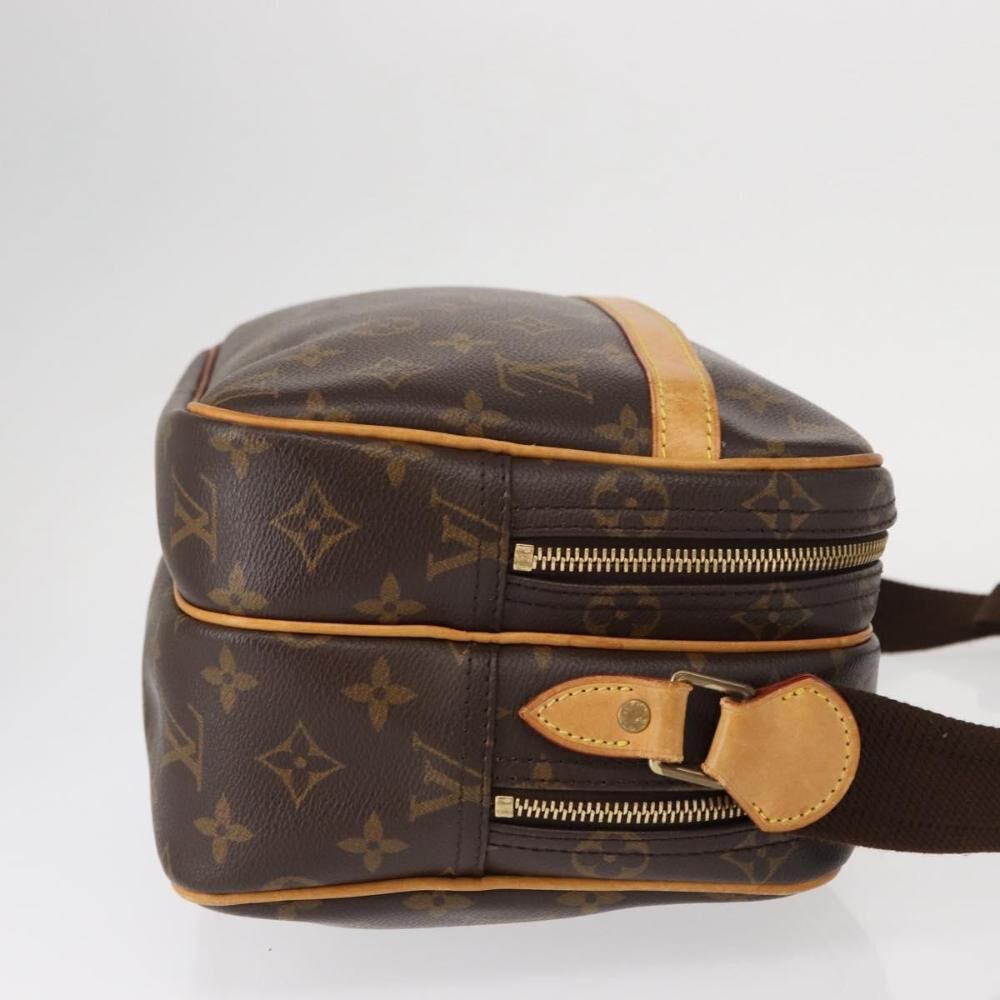Louis Vuitton Reporter