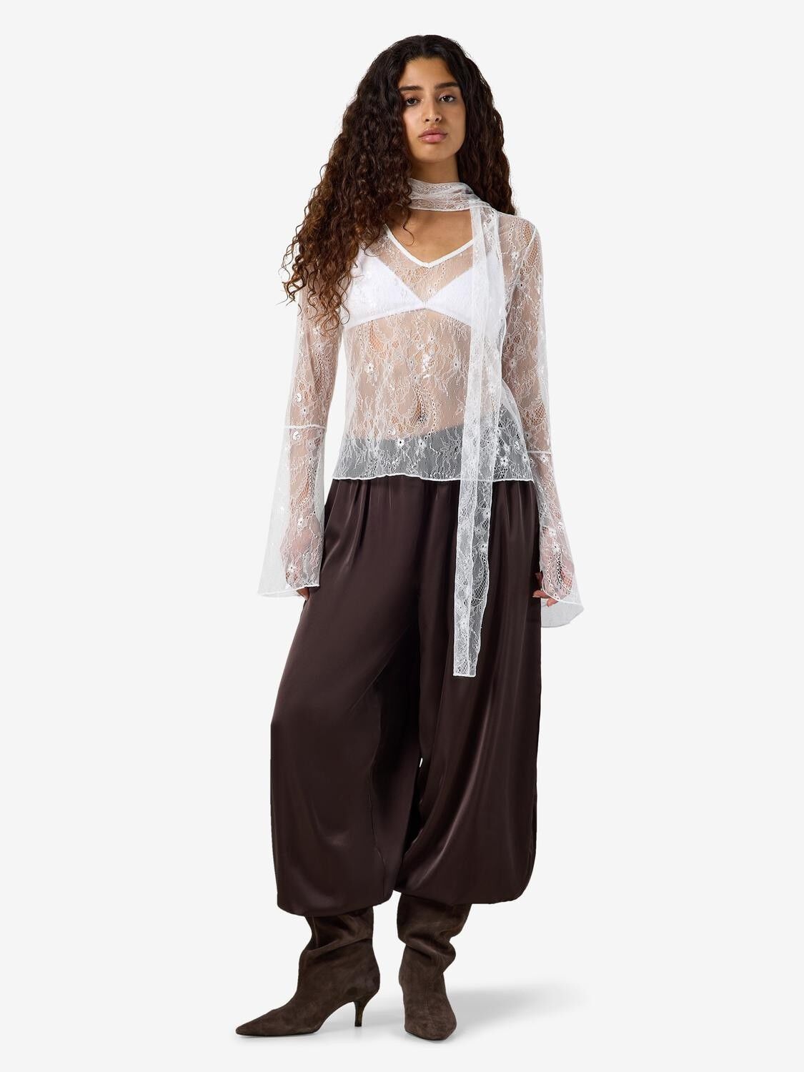 Nmida L/S Lace Scarf Top