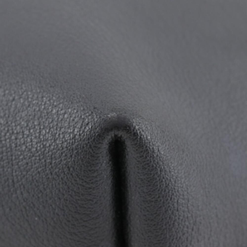 Yves Saint Laurent Tote