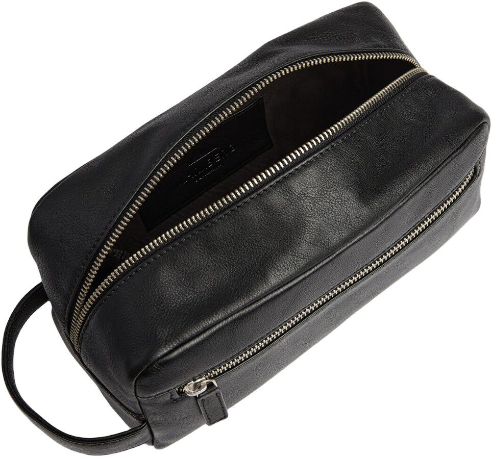 Crewmbg Toiletry Bag