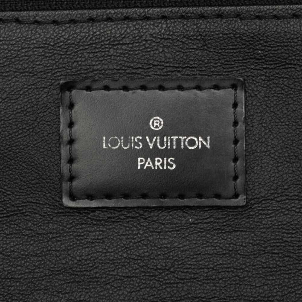 Louis Vuitton Pouch