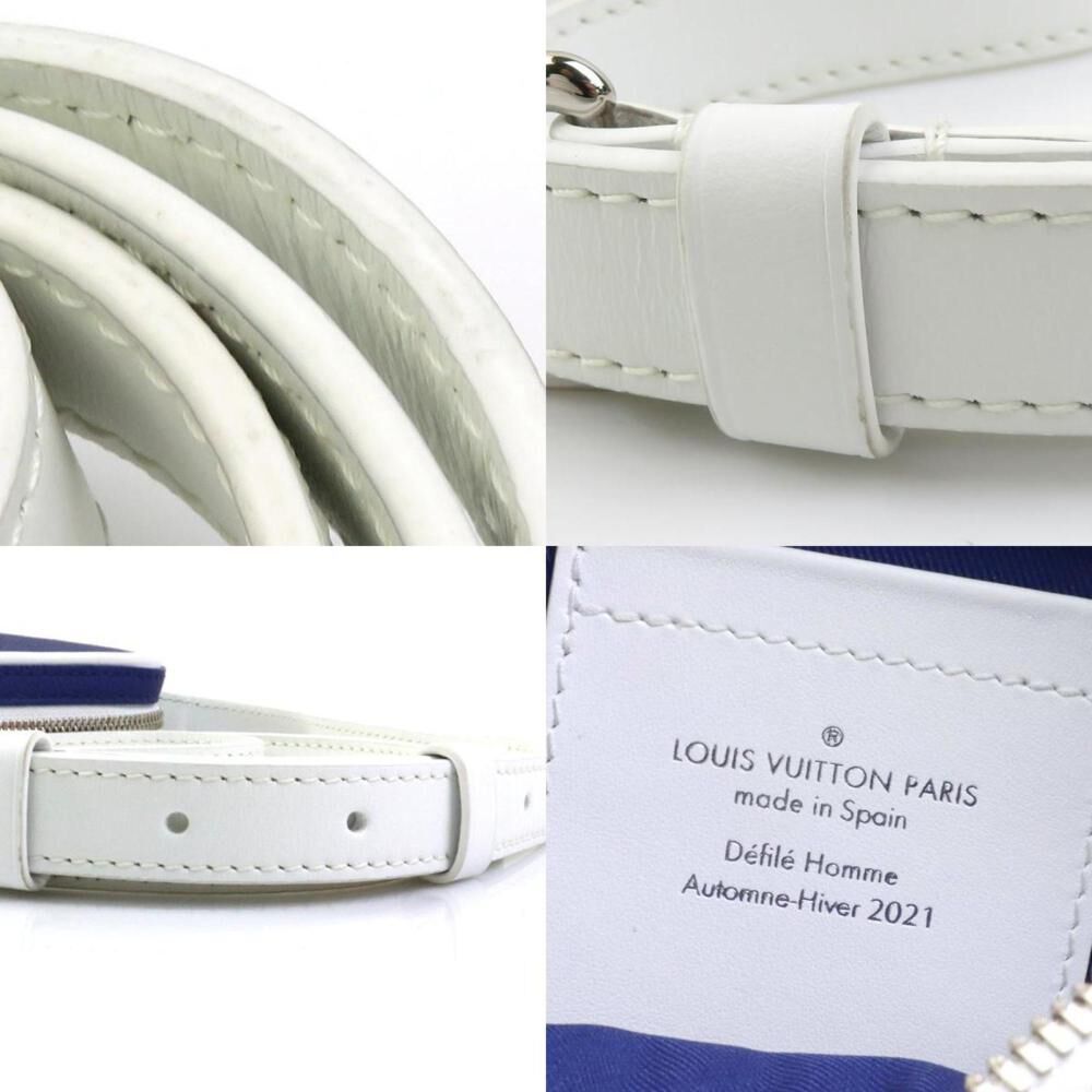 Louis Vuitton Shoulder Bags