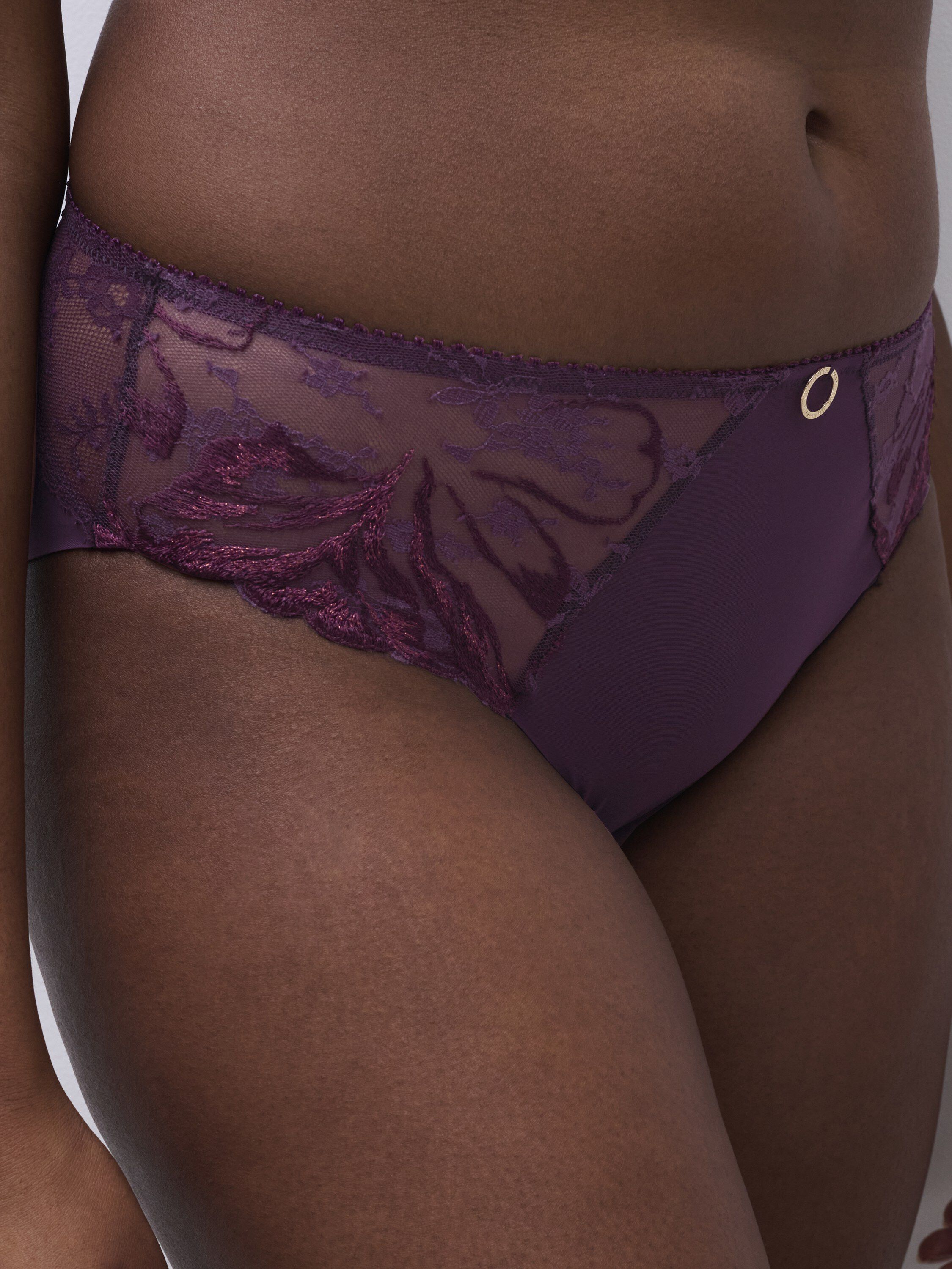 Illusion Full brief