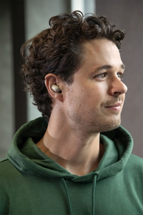 toCHARGE GO In-ear hörlurar, trådlös laddning och powerbank