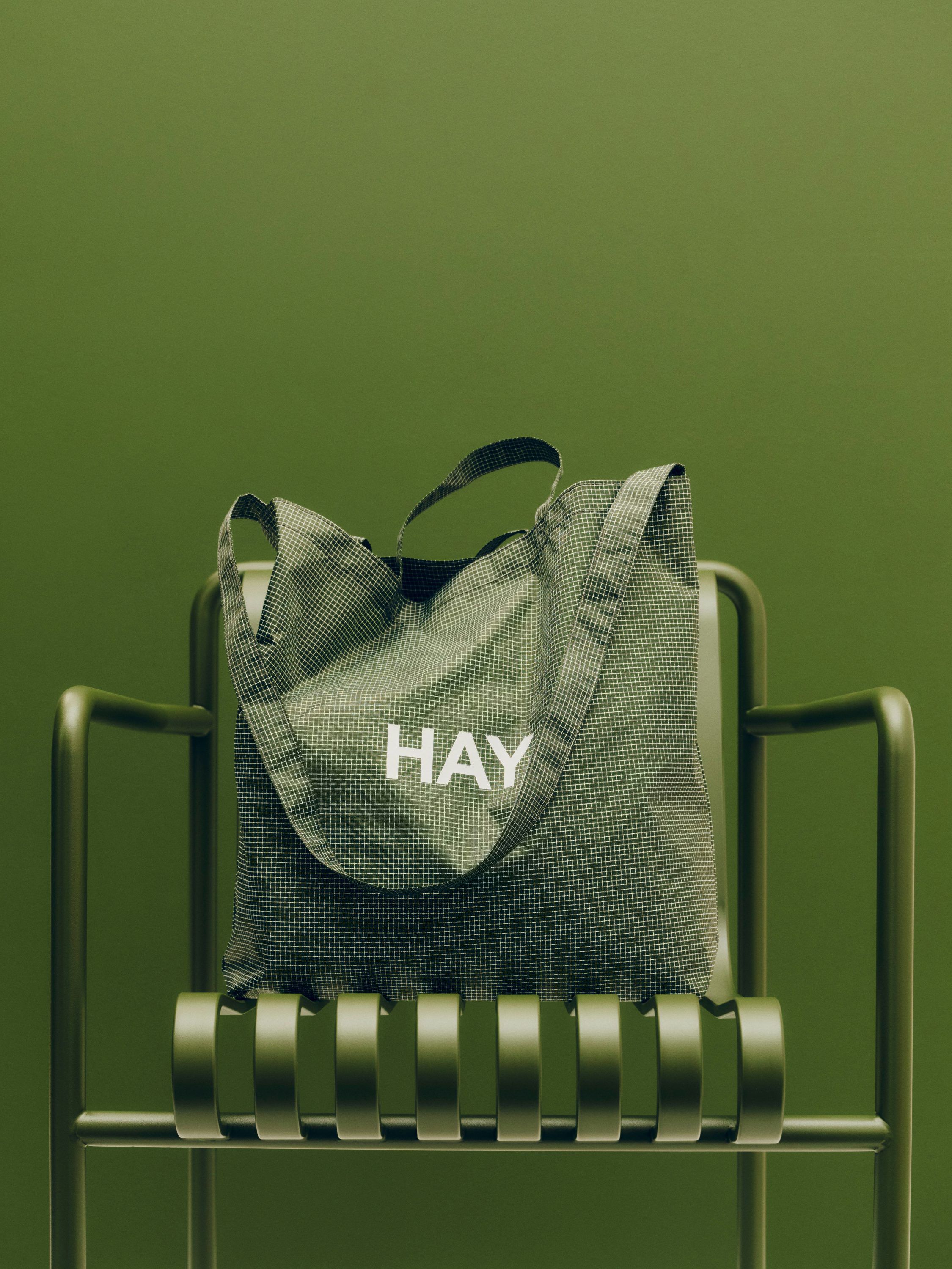 Grid Crossover Bag-Medium-Dark gree