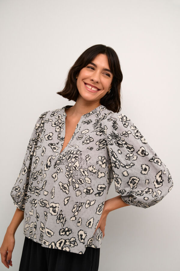 KAliga Blouse