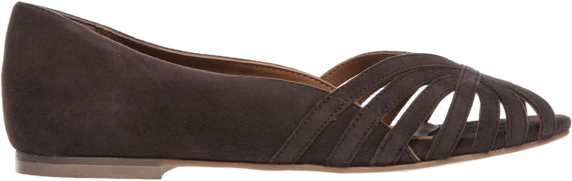 PASSIONATE SUEDE