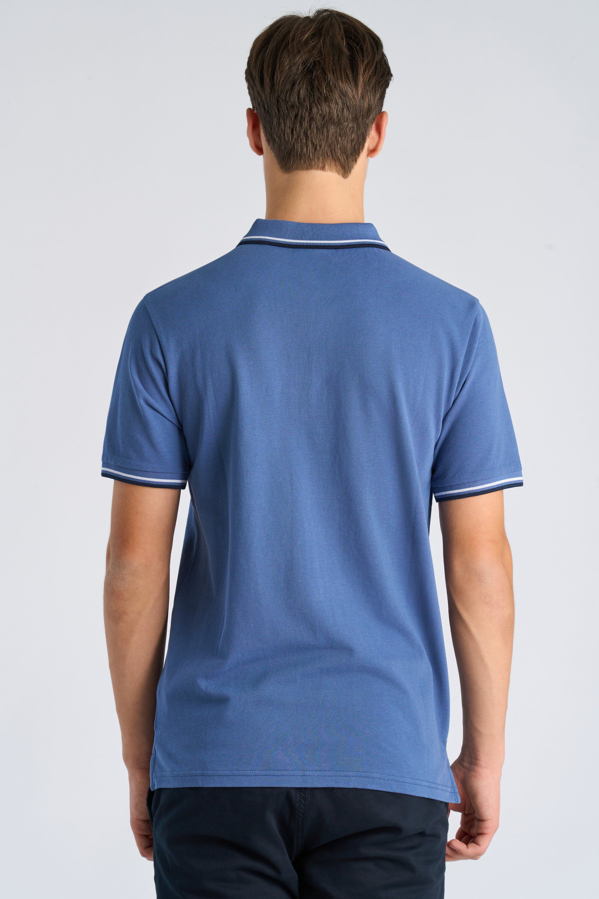 Polo shirt w. zip neck