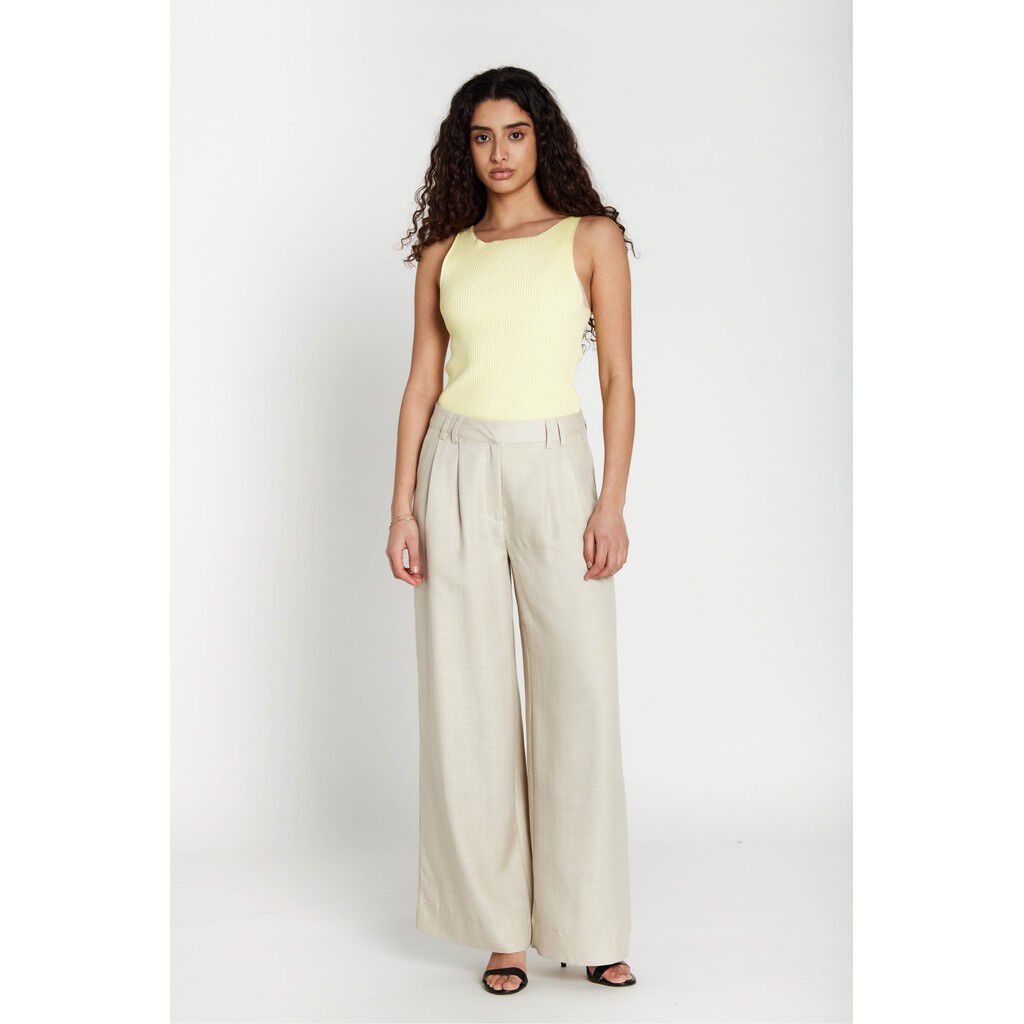 AphandraBBHannah pants