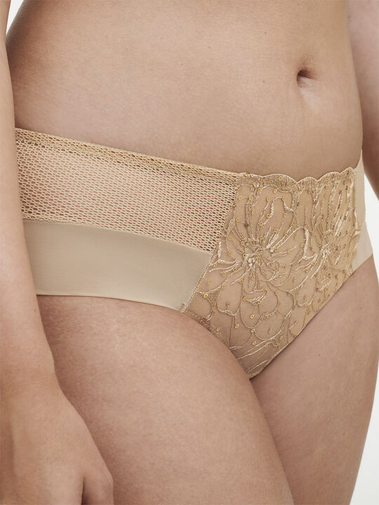 Fleurs Signature Revealing Shorty