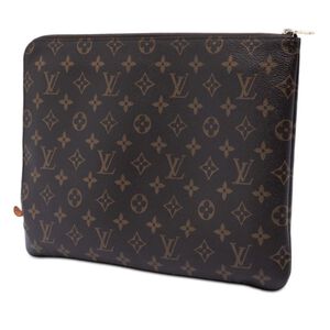 Louis Vuitton Clutch