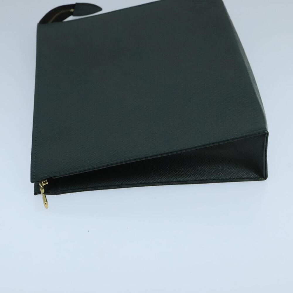 Louis Vuitton Poche Toilette