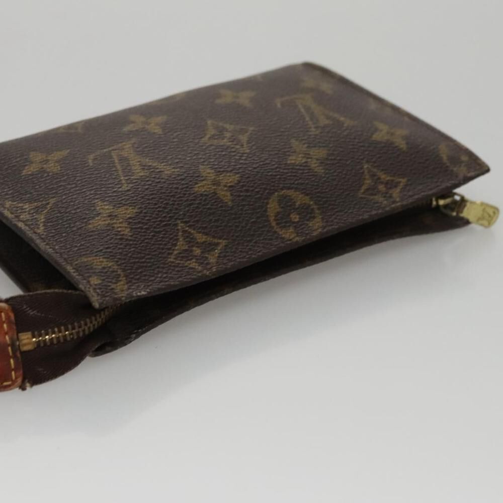 Louis Vuitton Pouch