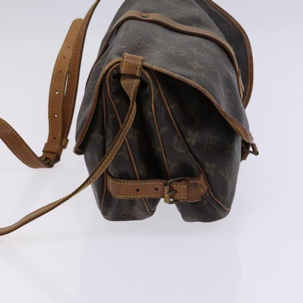 Louis Vuitton Saumur