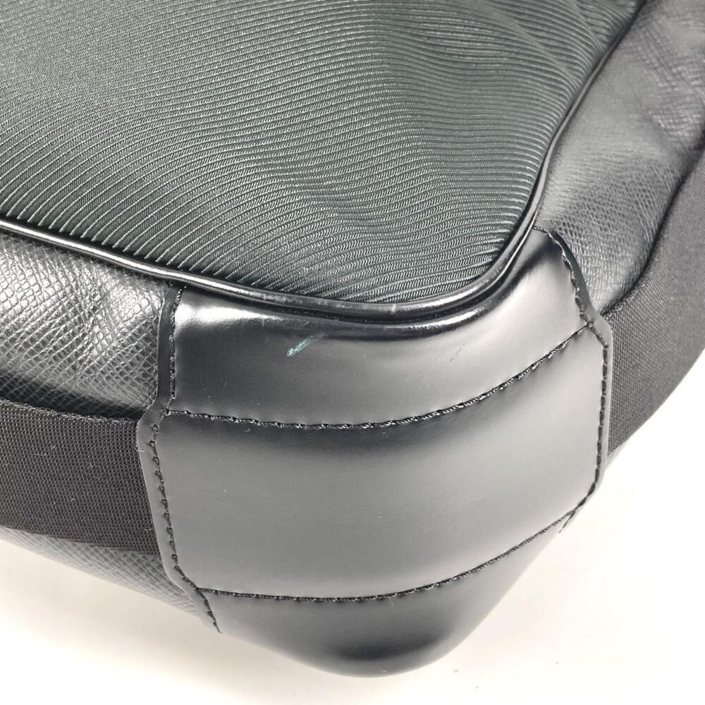 Louis Vuitton District