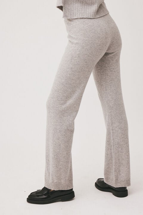 Classic 8 - 100% Cashmere