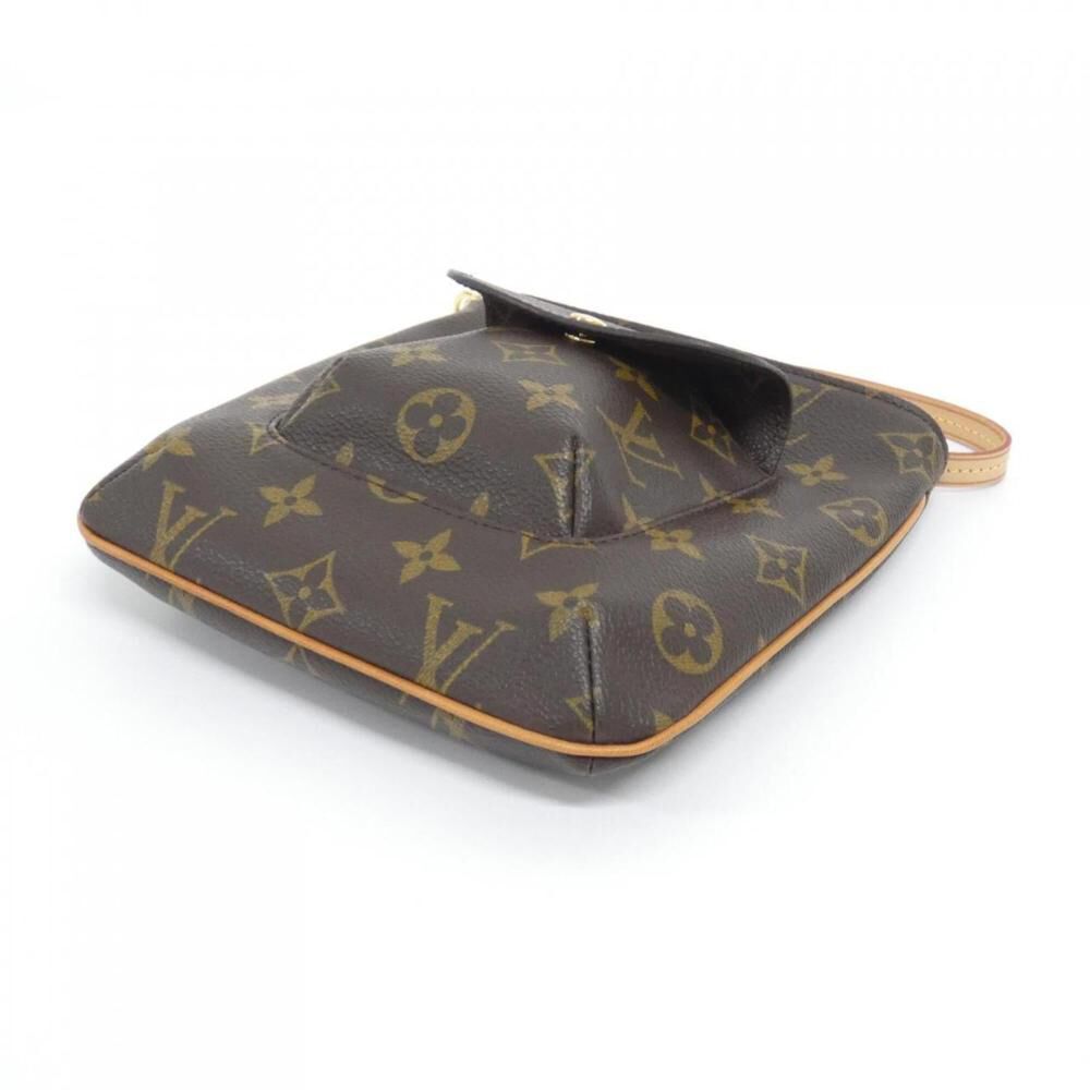 Louis Vuitton Clutch