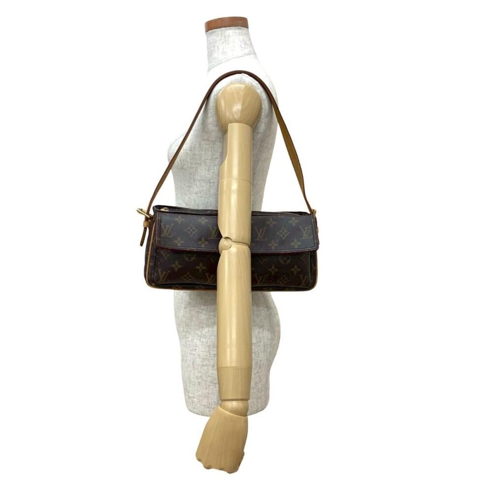 Louis Vuitton Shoulder Bags